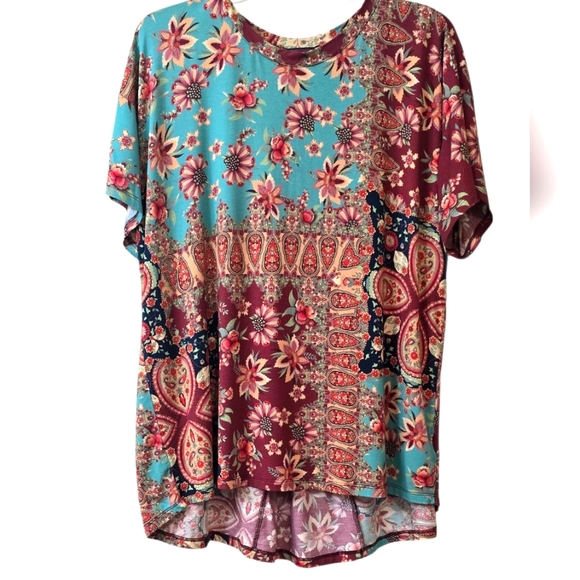 Johnny Was Tops - Johnny Was Thena Box Pleat Short Sleeve Swing Tee Size M